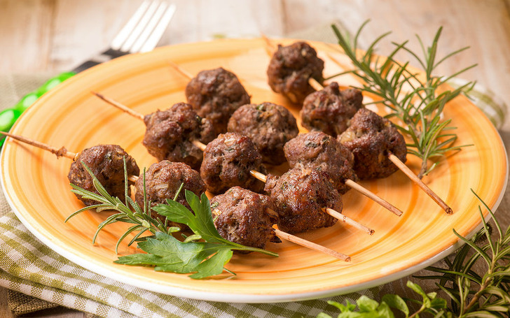 Şiş Köfte Tarifi