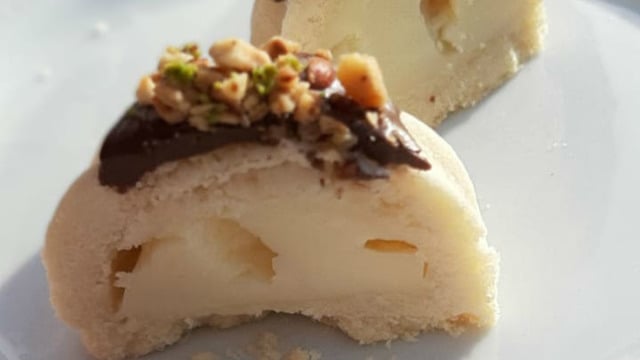 Bir Kurabiyeden Çok Daha Fazlası: Muhallebi Dolgulu Kurabiye