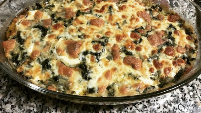 Et Yemeklerinin Yanına: Ispanaklı Fırında Patates