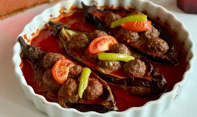 Daha Doyurucu: Köfteli Karnıyarık