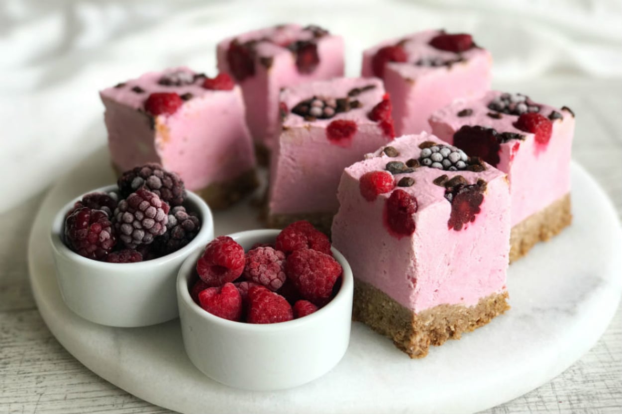 Pembesi Kalpleri Çalar: Raw Cheesecake