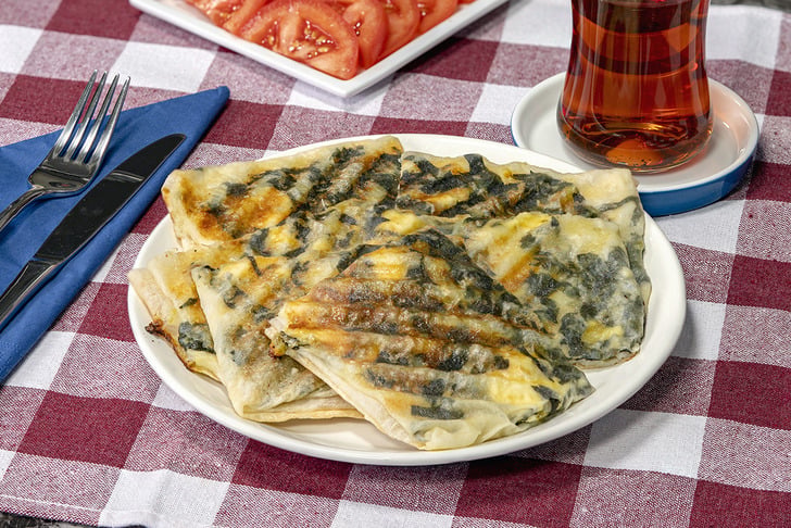 Tost Makinesinde Gözleme Tarifi