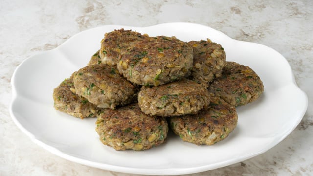 Ekonomik ve Leziz: Kıymalı Mercimek Köftesi