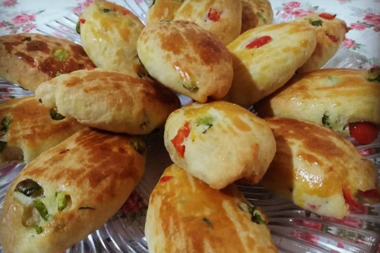 İçi Dolu Dolu: Peynirli Biberli Poğaça
