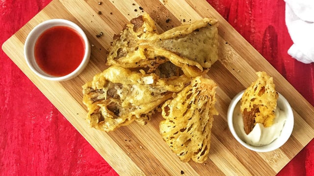 Yanında Tarator Sosla: İstiridye Mantarı Tempura