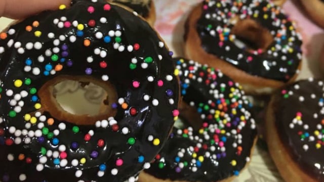 Kendimizi Şımartıyoruz: Ev Yapımı Donut