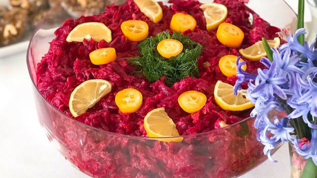 Sofrada Parlar: Pancar Salatası