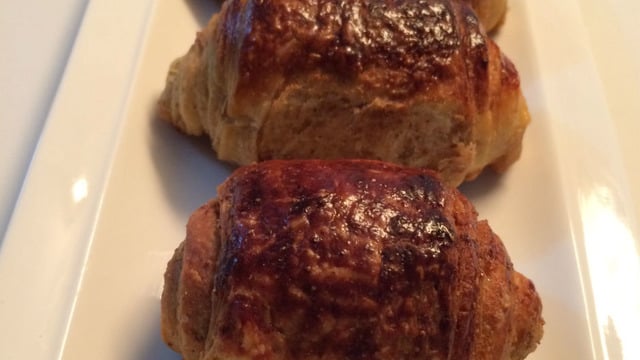 Yumuşacık Dokulu: Haşhaşlı Cevizli Rulo Çörek