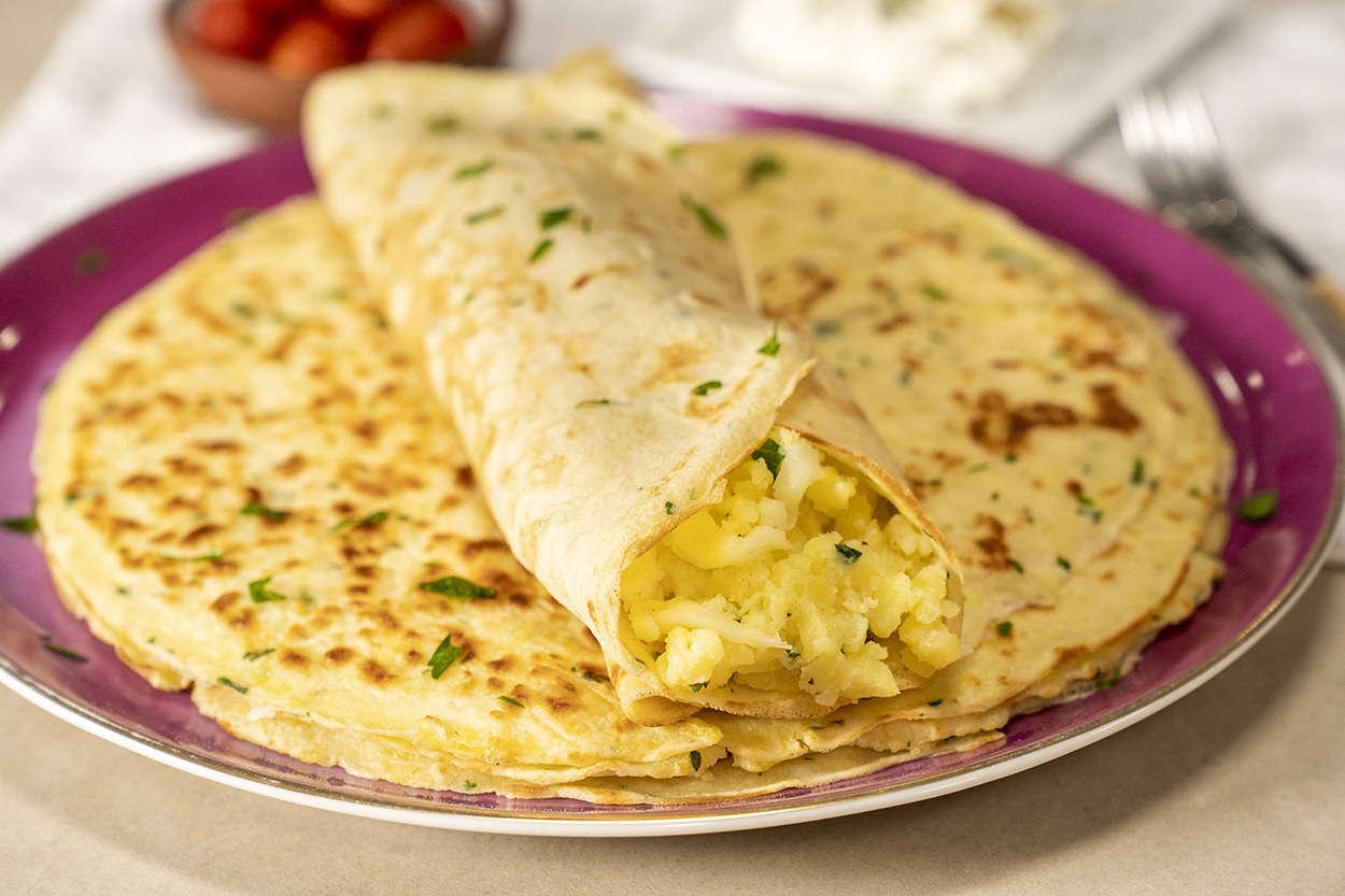 Doyurucu ve Ekonomik: Patatesli Krep Sarma