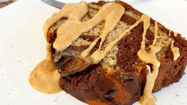 Fıstık Ezmesiyle Beraber: Mozaik Banana Bread