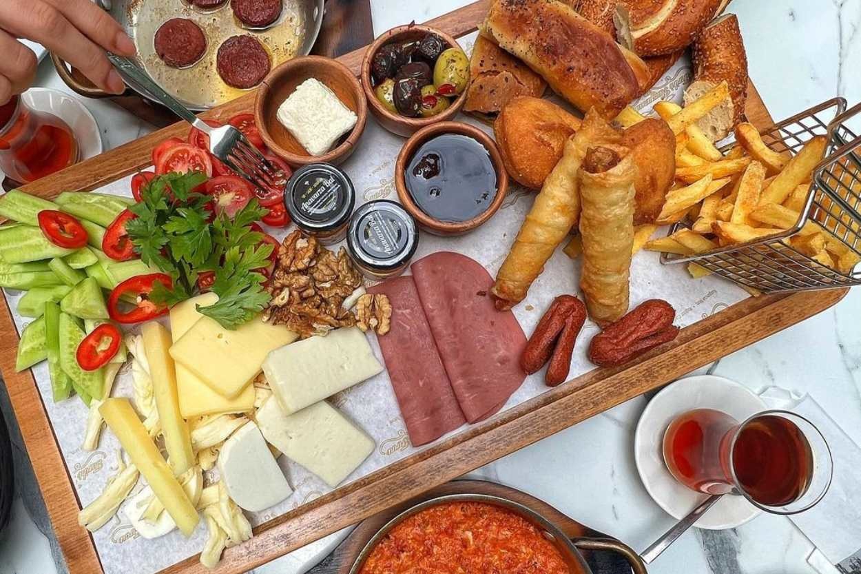 Bebek'te Hafta Sonu Kahvaltısı Yapmak İsteyenlerin Tercihi 10 Nefis Mekan