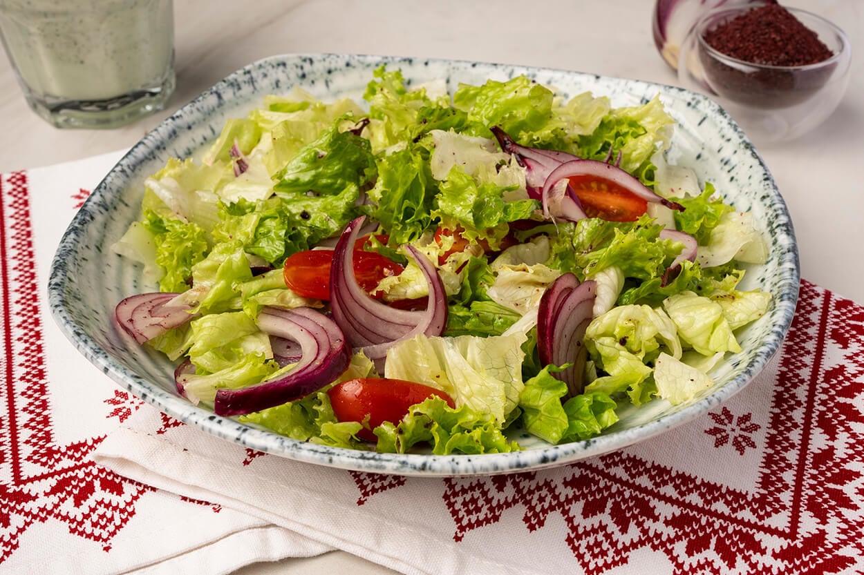 3 Malzemeli: Kıvırcık Salatası