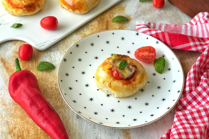 Pastane Usulü Pizza Tarifi