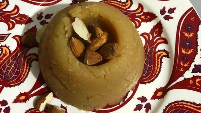 Tadı Damakta Kalır: Karanfilli Un Helvası