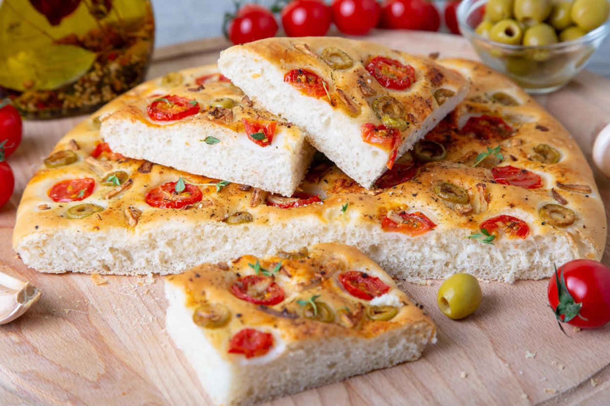 İtalyan Usulü: Kahvaltılık Focaccia