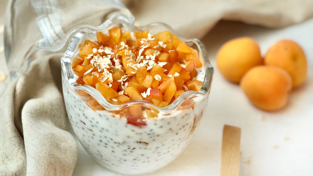 Pratik mi Pratik: Kayısılı Chia Puding