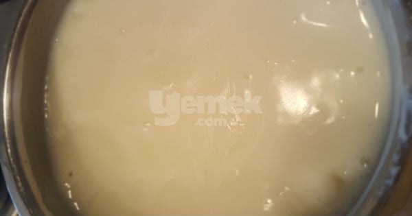 kan-portakali-ve-limonlu-muhallebi-adim-1