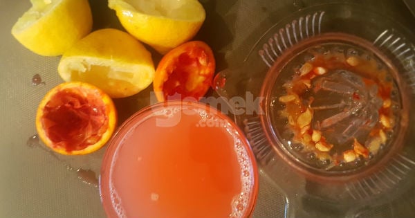 kan-portakali-ve-limonlu-muhallebi-adim-4