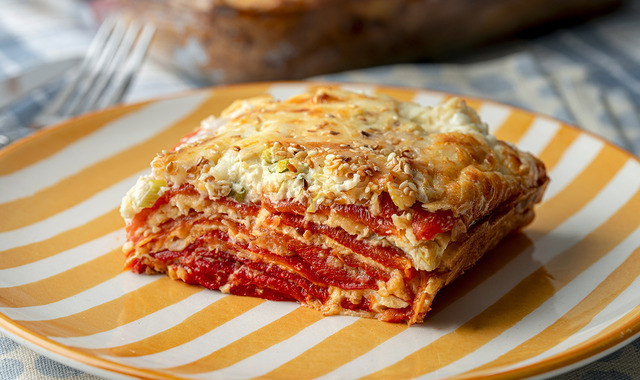 Yufkasız Börek: Biber Böreği