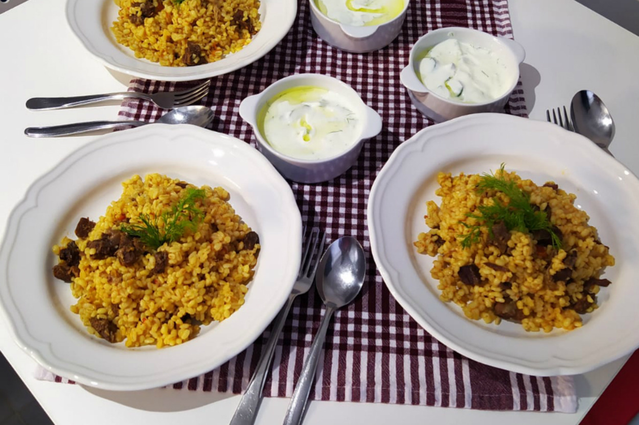 Besleyici ve Doyurucu: Etli Bulgur Pilavı
