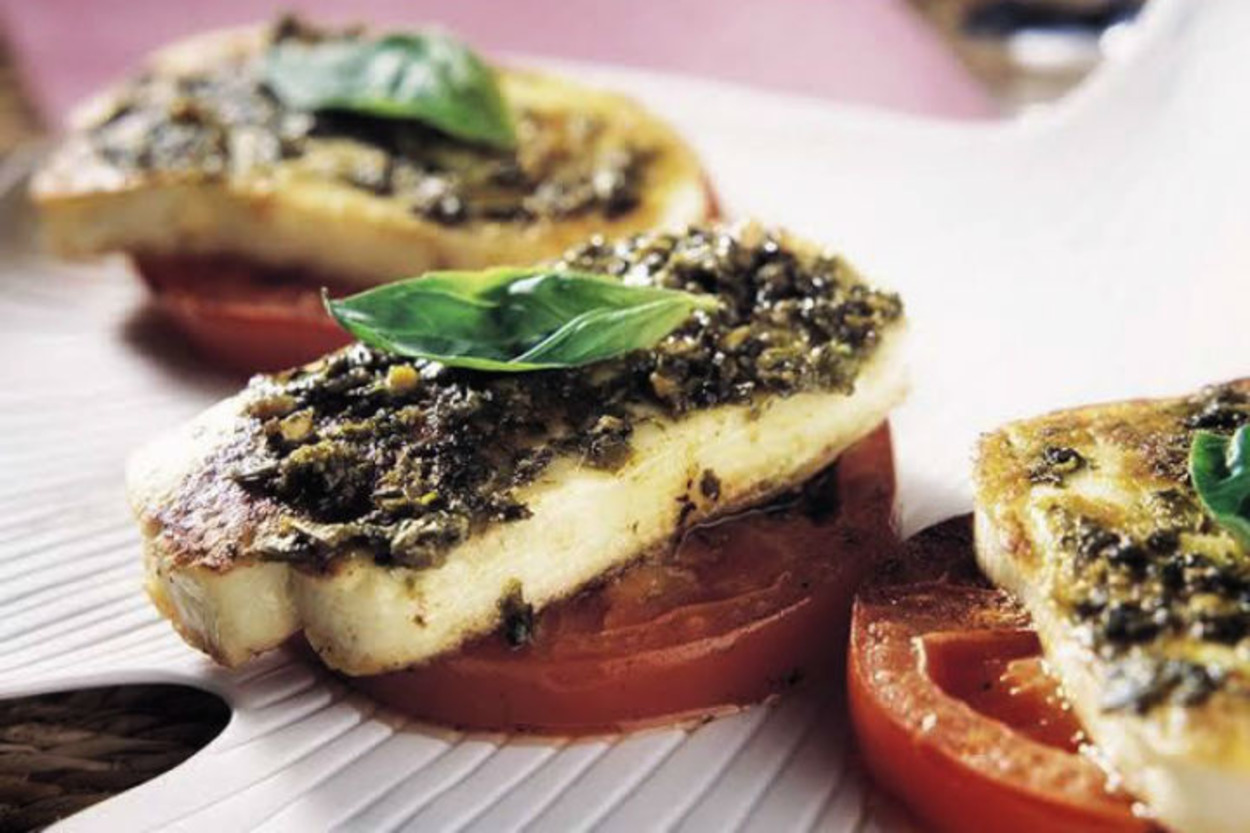 Salatalara Çok Yakışır: Tapenade Sos