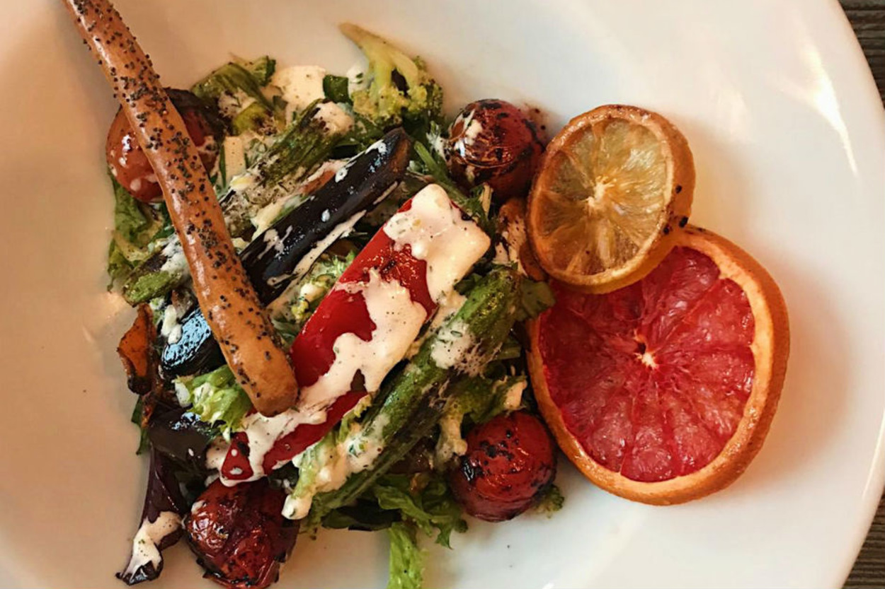Çok Hafif: Vinegret Soslu Sebze Izgara Salata