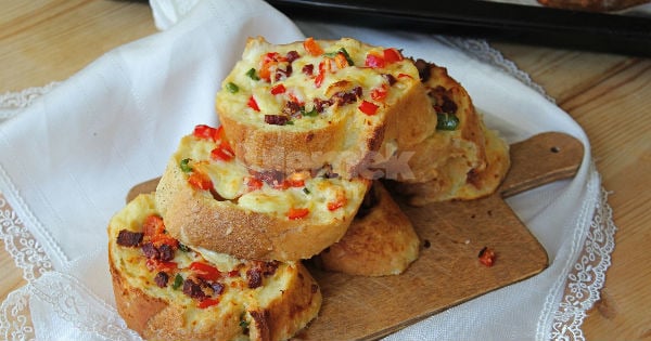 kahvaltiik-ekmek-pizza-5