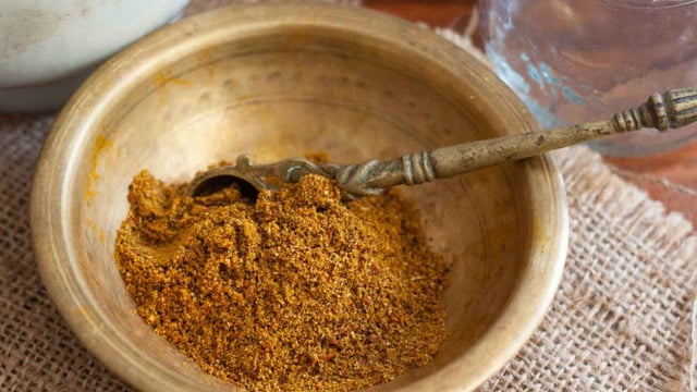 Yemeklerinizin Lezzetine Seviye Atlatır: Garam Masala (Hint Baharatı) Nasıl Yapılır?
