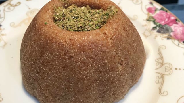 Tam Tutar, Mis Gibi Kokar: Kolay Sütlü İrmik Helvası