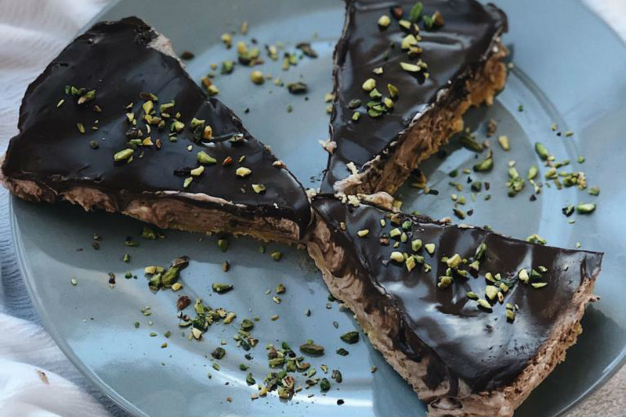 Pişmeden Hazır: Çikolatalı Raw Cheesecake