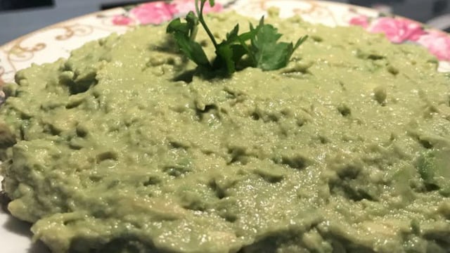 Lezzetli Alternatif: Avokadolu Humus