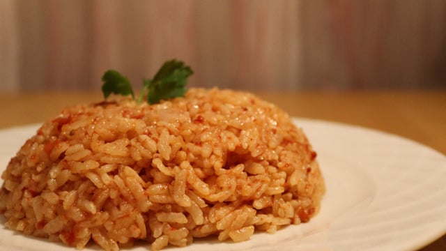 Bulgur Kıskandı: Domatesli Pirinç Pilavı