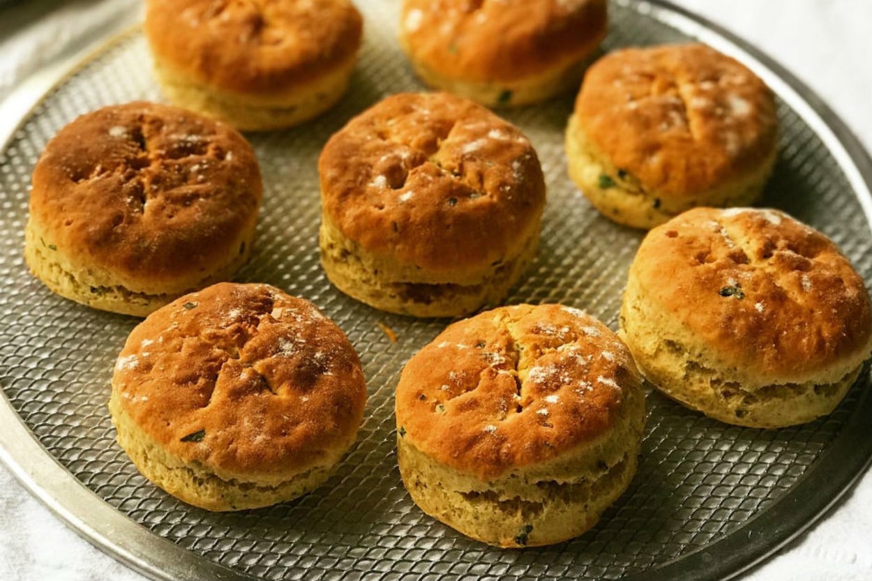 İngiliz Ekmeğine Farklı Yorum: Tuzlu Scone