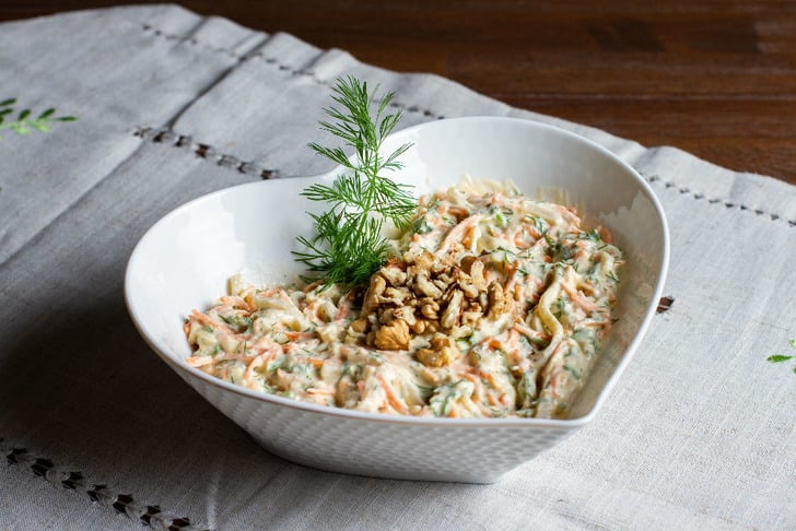 Erişteli Havuçlu Salata Tarifi