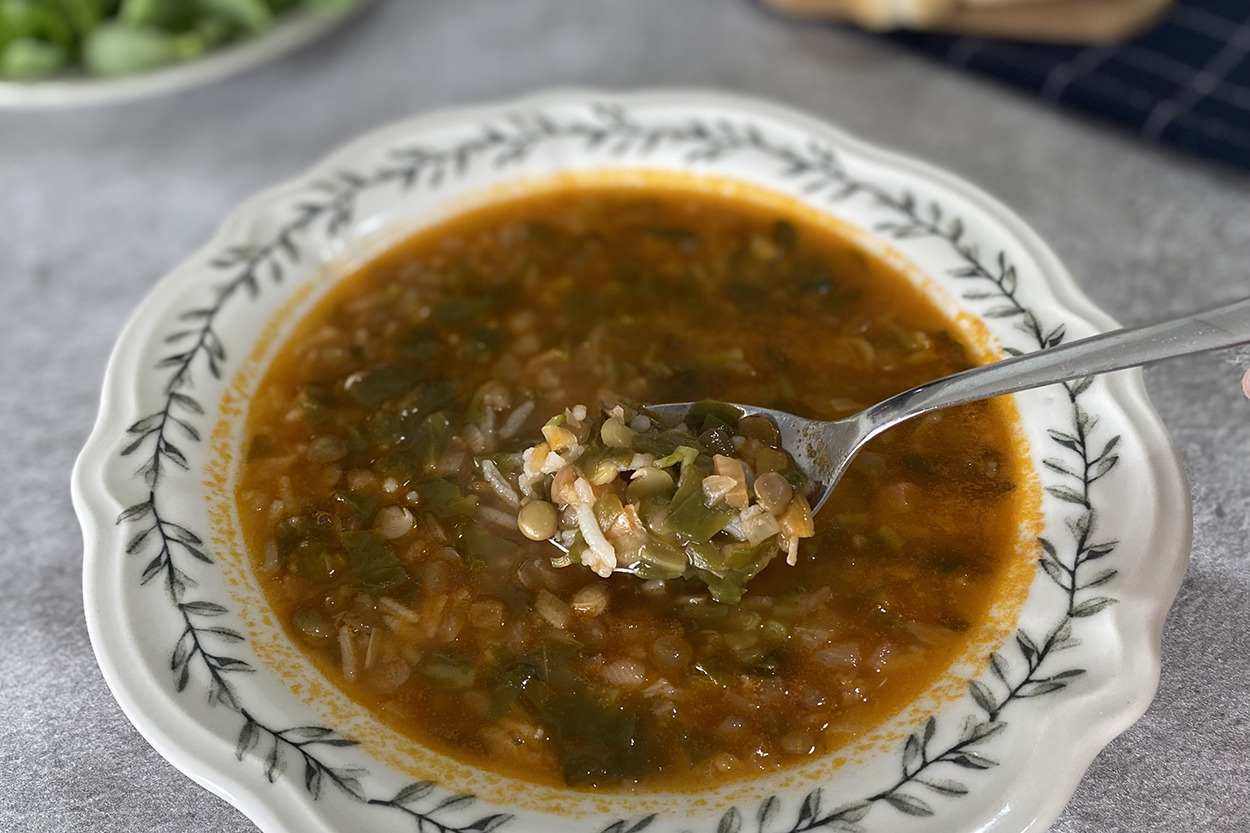 Mercimek de Var: Pirpirim Çorbası