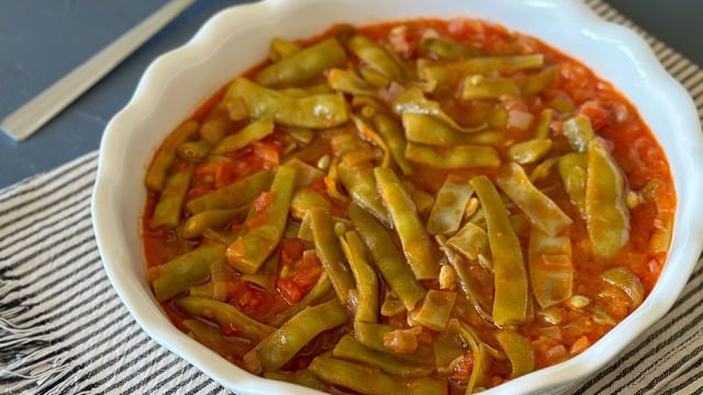 Doyum Olmaz: Taze Fasulye Yemeği