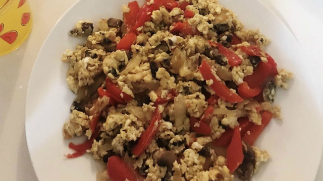 Kahvaltılar Şenlenir: Sebzeli Omlet
