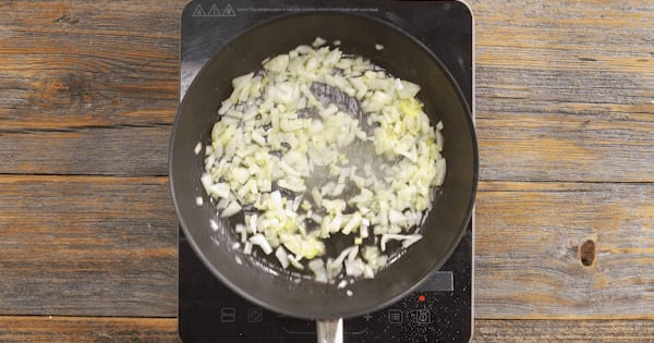 domatesli-arpa-sehriyeli-risotto-tarifi-2