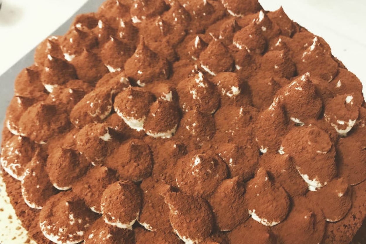 Kahvenin Yanına: Kolay Tiramisu
