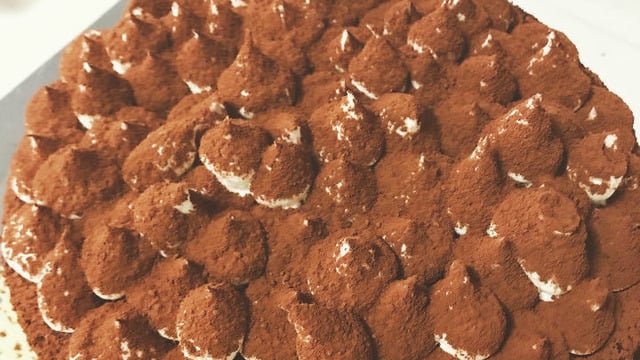 Kahvenin Yanına: Kolay Tiramisu