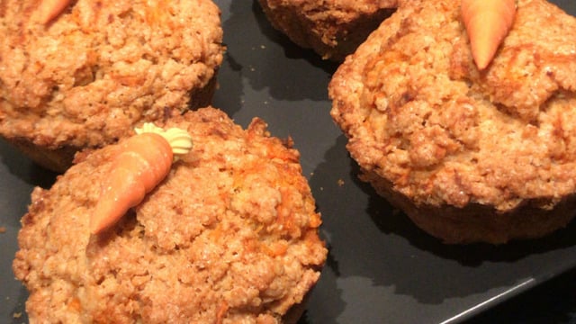 Çaya Hazır: Havuçlu Mini Kek