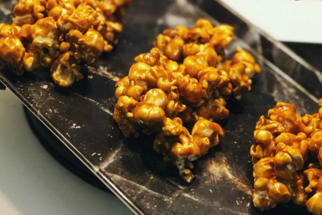 Enfes Atıştırmalık: Popcorn Enerji Bar