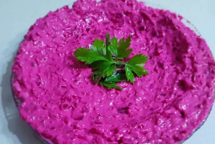 Kırmızı Pancar Salatası Tarifi