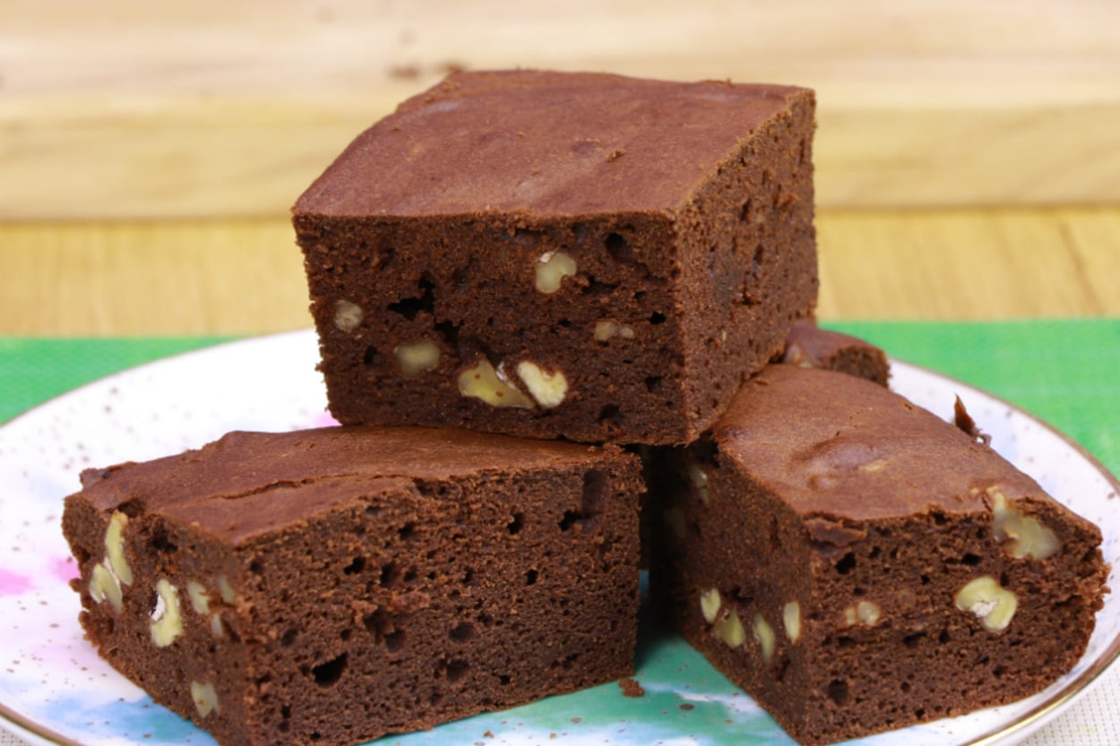 Artık Satın Almak Yok: Hurmalı Fit Brownie
