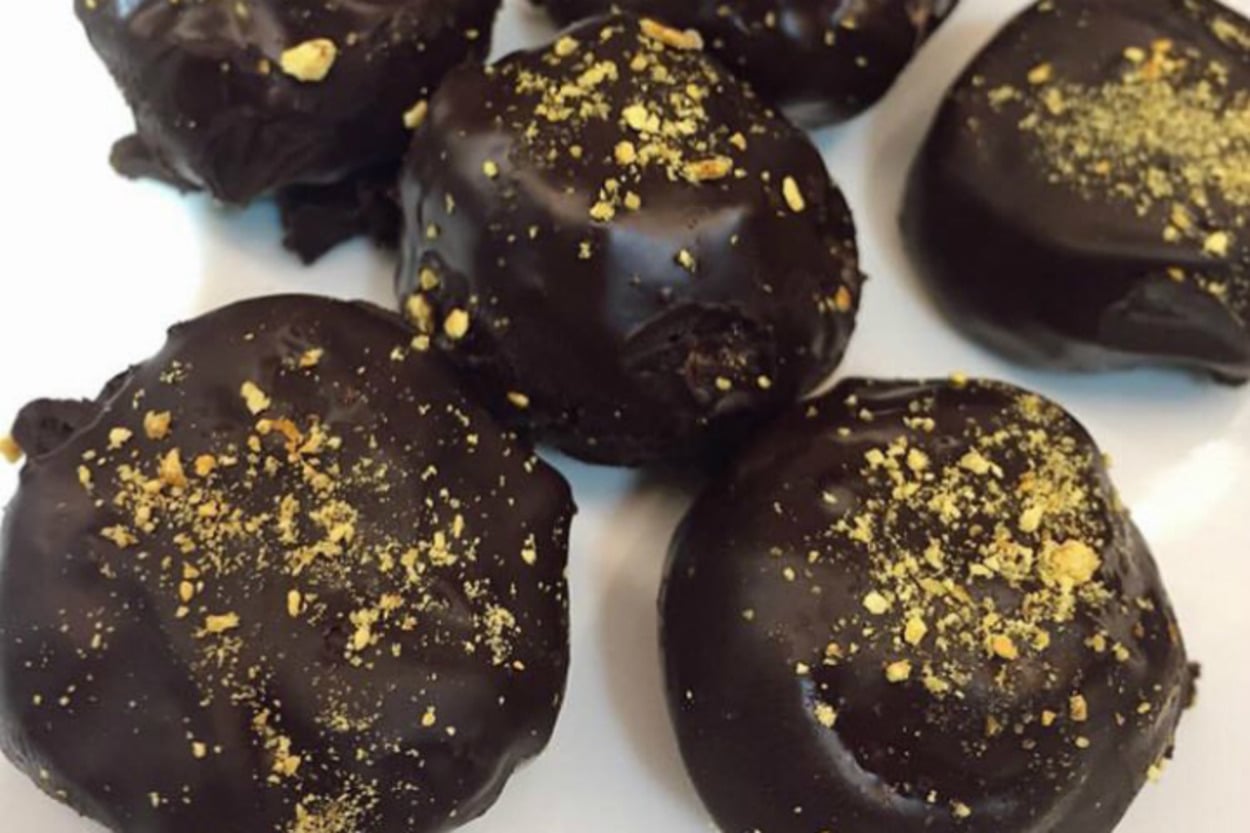 Badem ve Portakalın Uyumuyla: Fit Truffle