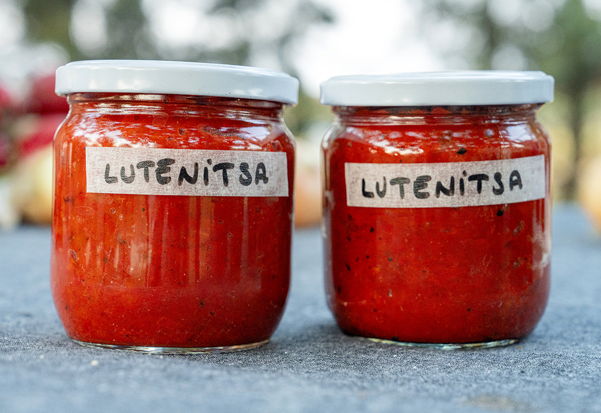 Balkan Sosu: Lutenitsa Tarifi