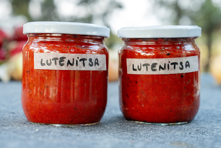 Lutenitsa Tarifi
