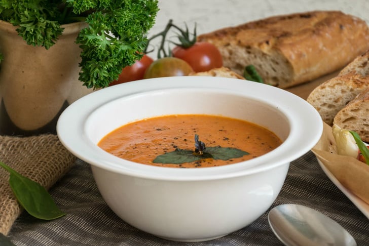 Közlenmiş Biberli Domates Çorbası Tarifi
