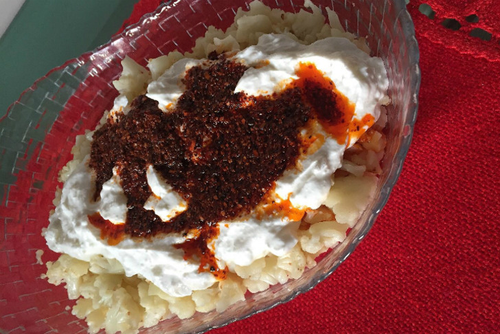 Pratik Karnabahar Salatası Tarifi