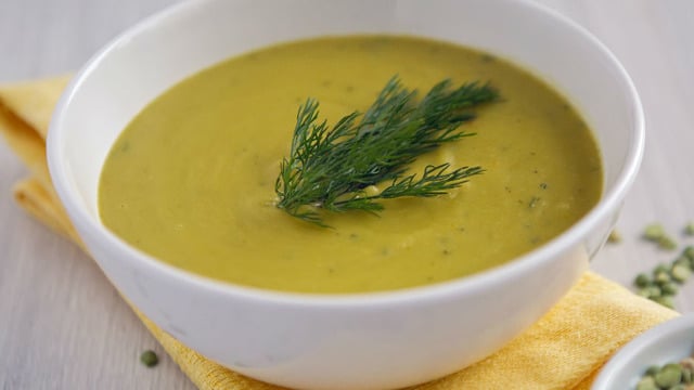 Tadına Doyulmaz: Sütlü Bezelye Çorbası